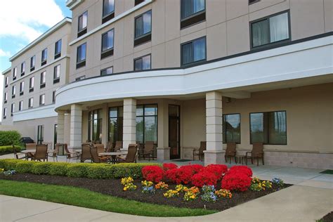 Hotels in farmingdale ny  Because flexibility matters